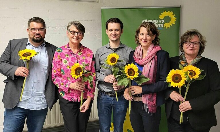 Der GRÜNE Bezirksverband in Ostwestfalen-Lippe hat einen neuen Vorstand.